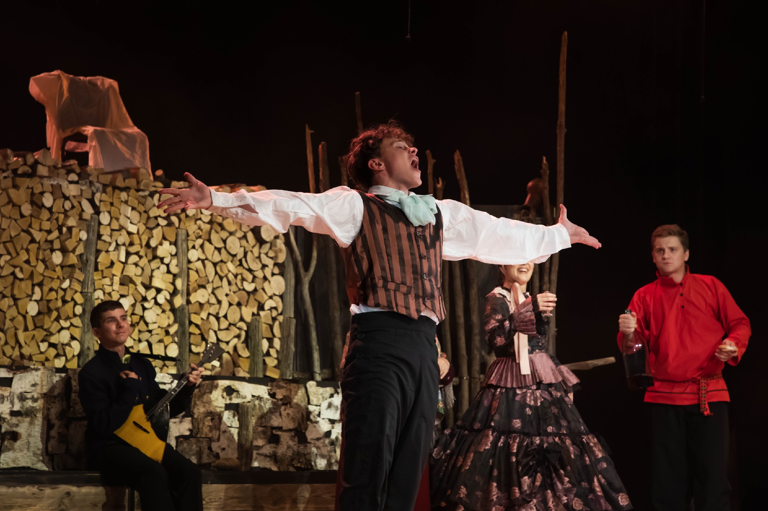 Народный студенческий театр Пензенского госуниверситета «Кириллица» снова в «Театральном Приволжье»!