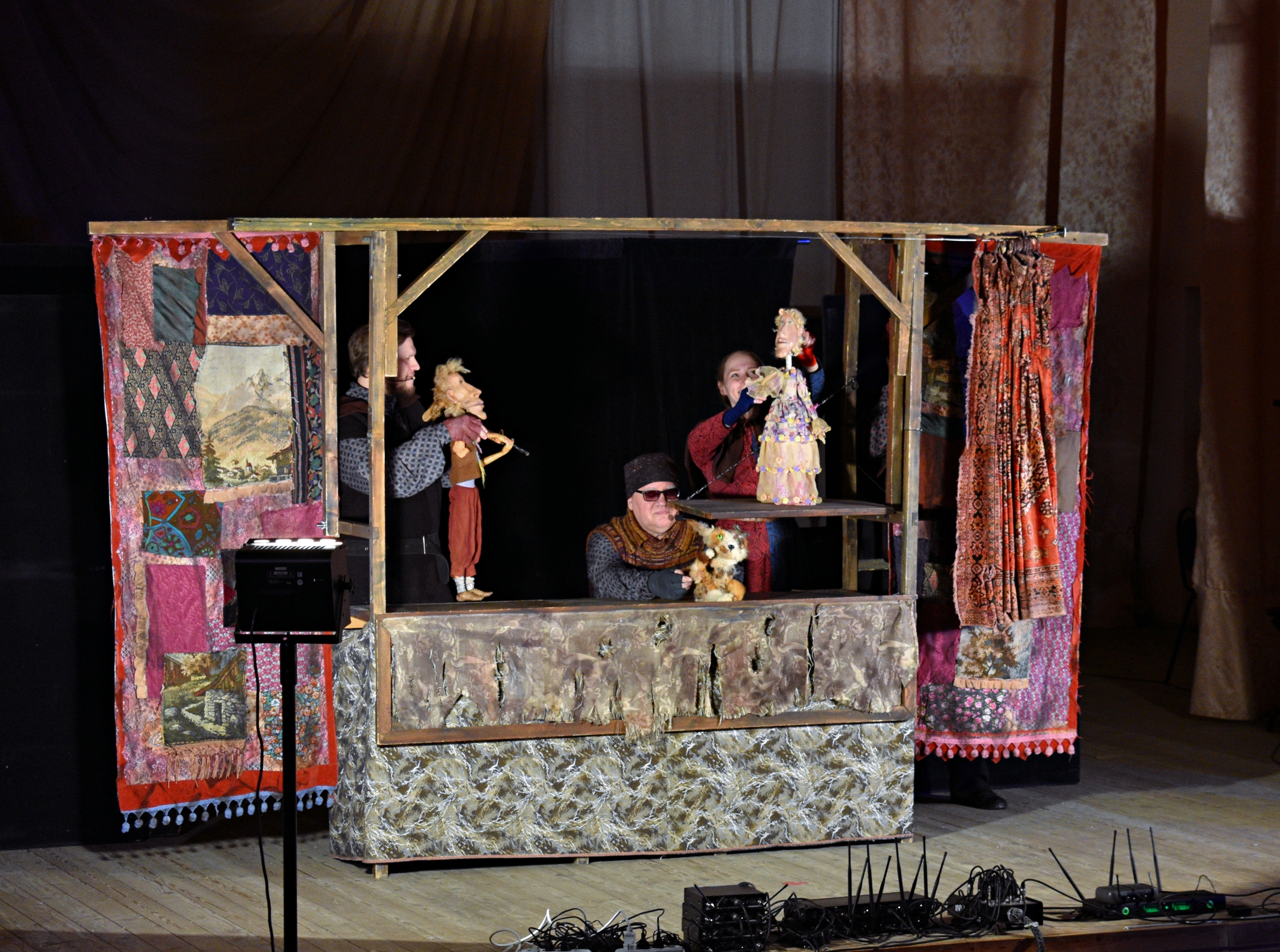 О приключениях кота в сапогах в Колышлейском ДК